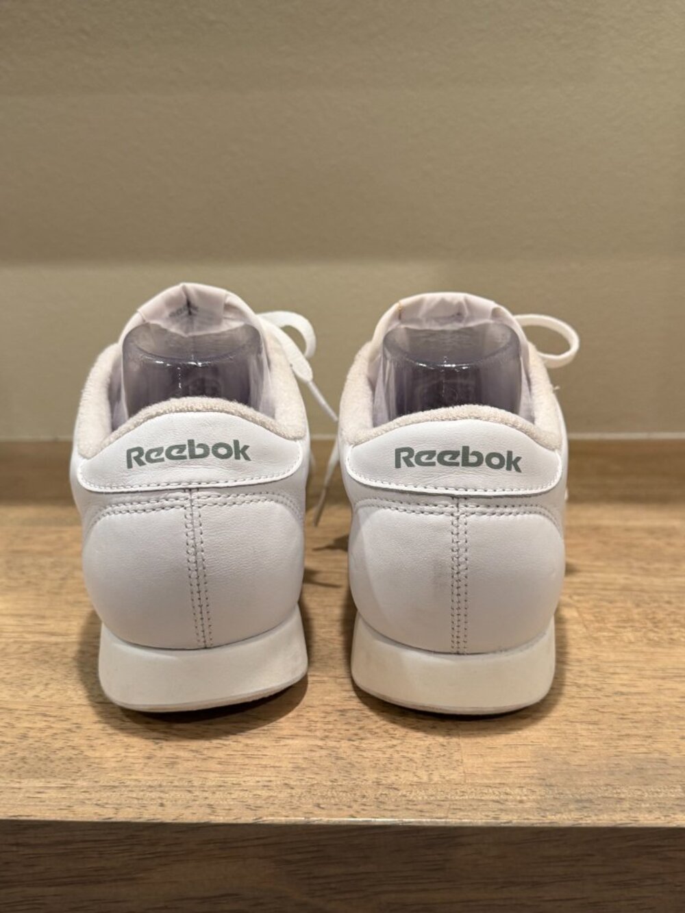 Vintage Reebok Classic White Leather Low Top Sneakers 8.5 - Picture 4 of 7